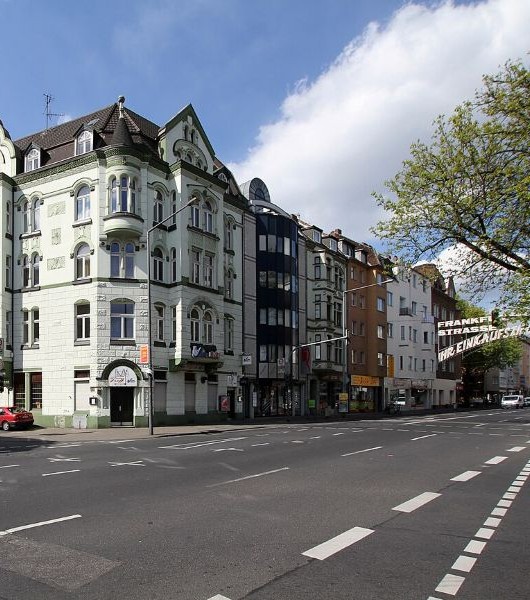 Straße in Köln Mülheim