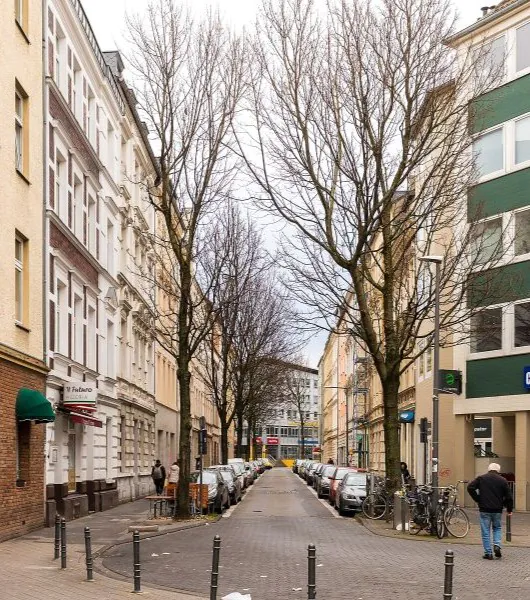 Straße in Köln Kalk zum Entrümpeln